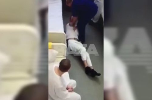 Ruhi dispanserdə tibb işçisi pasiyenti döyüb yerlə sürüdü - VİDEO