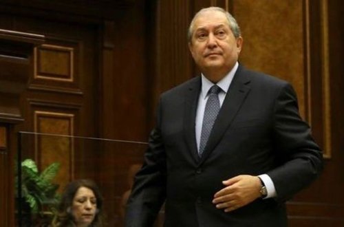 В Армении свои должности покинул ряд высокопоставленных госчиновников