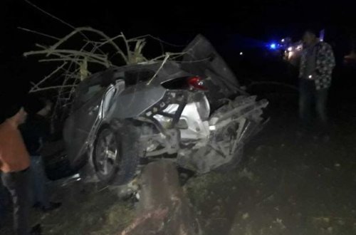 Göyçayda dəhşətli avtomobil qəzası: Ölənlər var - FOTO