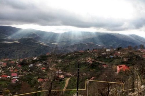 Ermənilər Laçını tərk edir