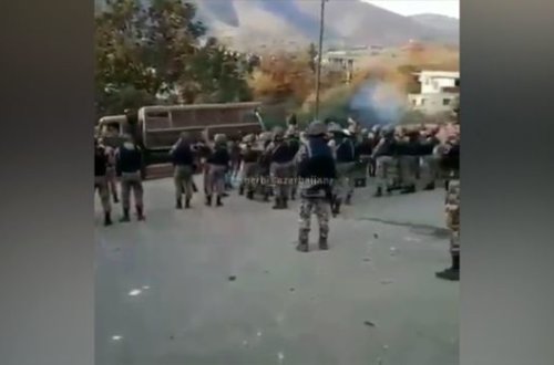 Военнослужаших из Нахчывана проводили домой на фоне залпов из орудий – ВИДЕО