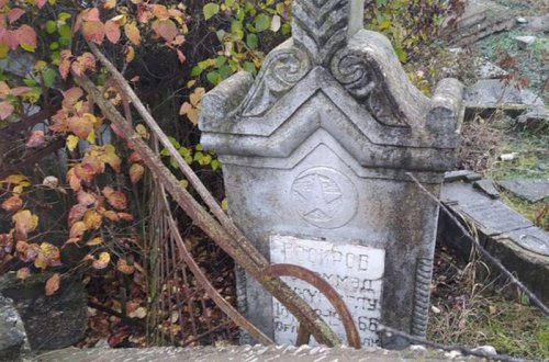 Ermənilər Füzuli şəhər qəbiristanlığını dağıdıb - FOTO