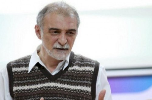 Hikmət Hacızadə vəfat etdi