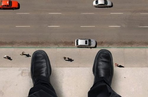 SON DƏQİQƏ: Bakıda Əməkdar artist intihar etdi - FOTO