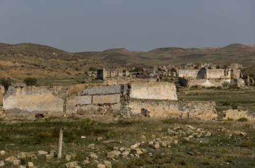 Dövlət büdcəsinə işğaldan azad olunmuş ərazilərin yenidənqurması ilə bağlı düzəlişlər daxil ediləcək - RƏSMİ