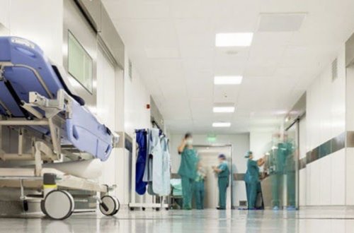 Şamaxıda avtomobil Müalicə Diaqnostika Mərkəzinin əməkdaşlarını vuraraq öldürdü