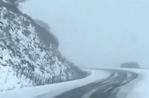 Кадры заснеженной дороги в Кельбаджаре - ВИДЕО