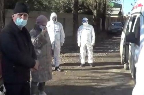 Rayondan çıxmaq istəyən koronavirus xəstələri postda saxlanıldılar