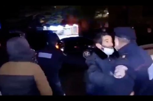 Paşinyan itkin hərbçilərin yaxınlarına da məhəl qoymadı: Polis müdaxilə etdi - VİDEO
