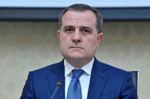 Джейхун Байрамов обсудил ситуацию в Карабахе с итальянским коллегой