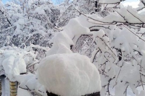 Qubaya 16 santimetr qar yağıb