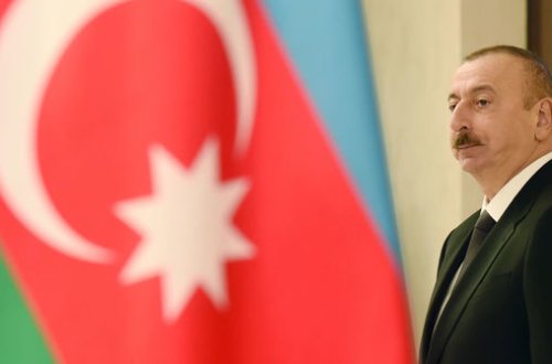 Президент Ильхам Алиев жестко раскритиковал провокационные шаги французского парламента