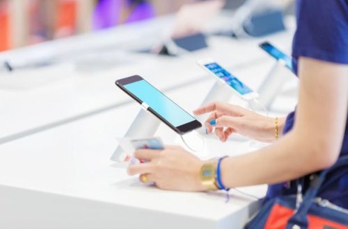 Azərbaycanda mobil vasitələr bazar payına görə yenə liderdir