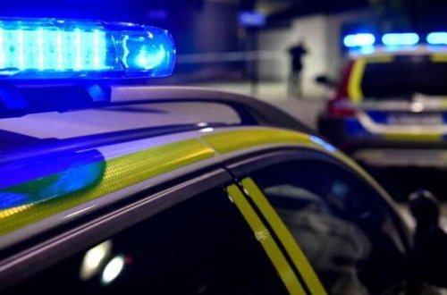 Öz oğlunu 28 il ətraf aləmdən təcrid edib