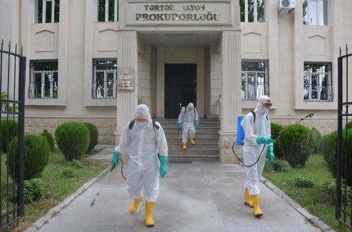 Azərbaycanda prokuror koronavirusdan öldü