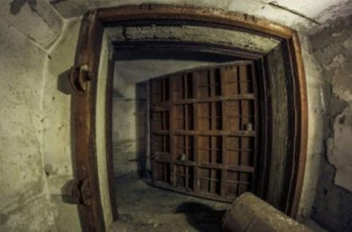 Əsgərlərimiz ermənilərin yerin altında gizləndiyi yeri tapdı - ŞOK GÖRÜNTÜLƏR