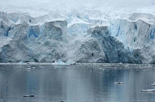 Dünyanın ən böyük aysberqi 1800 kvadrat kilometr əriyib