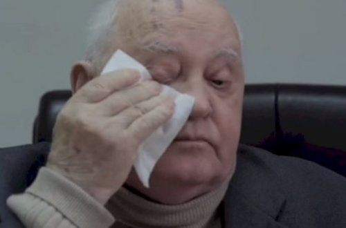 Qorbaçov kimsəsiz qalıb: Baxanı yoxdur – Video