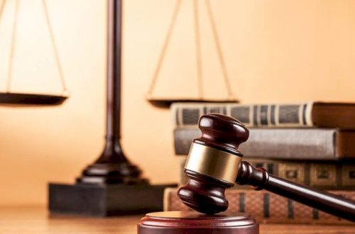 Oğlunu və gəlinini baltalayan şəxs həbs olunub