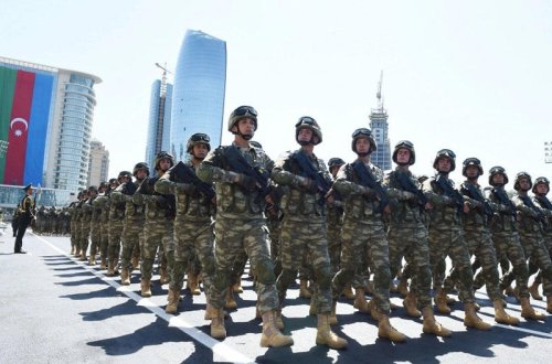 Müharibədə döyüşən hərbçilər paradda iştirak edəcəkmi? - AÇIQLAMA