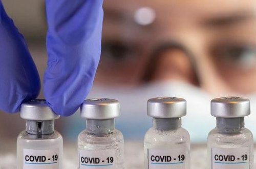 Первая страна на Западе начала вакцинацию населения от COVID-19