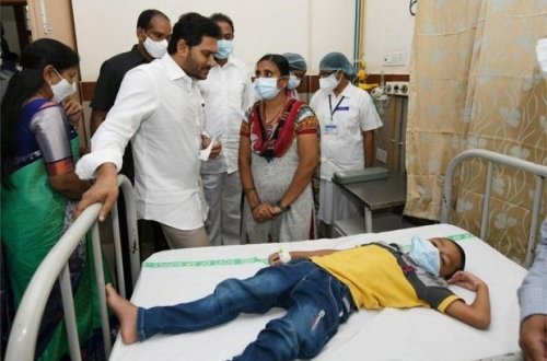 Специалисты ВОЗ присоединились к изучению неизвестной болезни в Индии