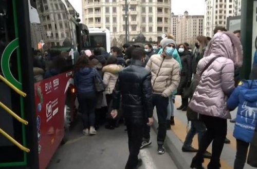 Bakıdakı bu dayanacaqlar və avtobuslar koronavirus mənbəyidir - BNA, NİYƏ BAXMIRSIZ? - VİDEO