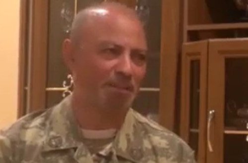 Kəşfiyyatçı “Xanı”: “Minada ayağını itirən əsgər komandirini 600 metr sürümüşdü” - VİDEO