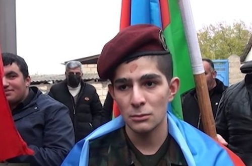 Qazimiz qələbənin verdiyi qürurla geri döndü – VİDEO