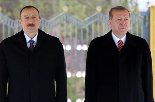 İlham Əliyev və Ərdoğan Şəhidlər Xiyabanını ziyarət etdilər