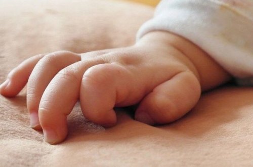 Rusiyada kişi körpə oğlunu öldürdü