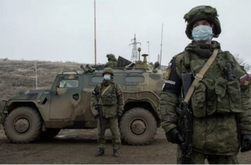 Миротворцы в Карабахе оборудовали посты наблюдения защитными средствами