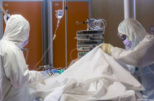 Azərbaycanda daha bir məmur koronavirusdan vəfat edib