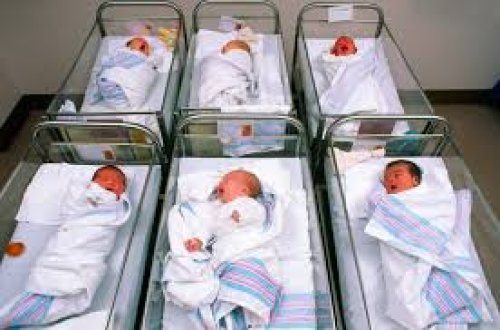 Yeni doğulan oğlan və qız uşaqlarına ən çox qoyulan adlar - VİDEO