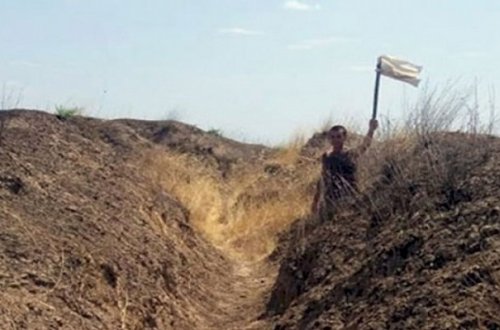 SON DƏQİQƏ! Ermənilər ağ bayraq qaldırdı, əsgərləri əsir götürüldü - VİDEO