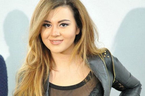 Xalq artistinin qızı yataq otağından görüntüsünü yaydı - FOTO