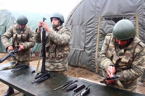 Продолжаются мероприятия по улучшению обеспечения подразделений ВС Азербайджана - ВИДЕО