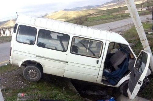 Oğuzda qəza baş verdi: 13 nəfər xəstəxanalıq oldu