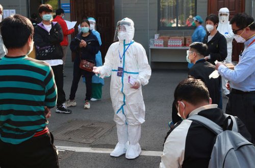 В Китае стартовала вакцинация от COVID-19