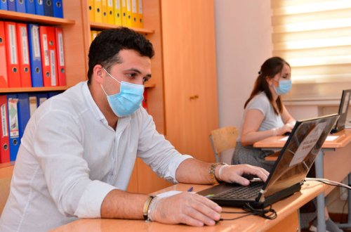 Nazirlikdən müəllimlərin işə qəbulu müsabiqəsi barədə AÇIQLAMA