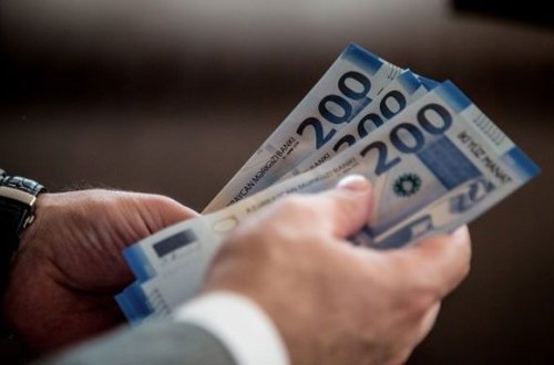 В Азербайджане 600 тыс. безработным в ближайшие дни выплатят по 190 манатов