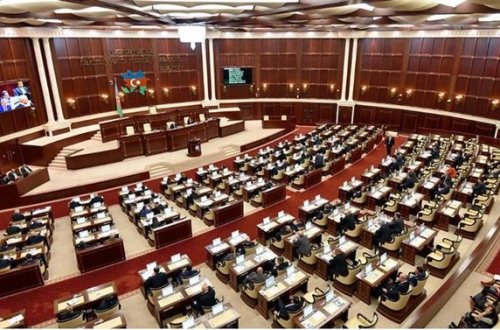 Milli Məclisin növbəti iclaslarında əsasən 2021-ci ilin maliyyə məsələləri müzakirə olunacaq