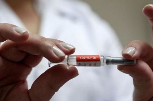 Çinin koronavirus peyvəndi Türkiyəyə gətirildi