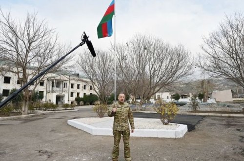 İlham Əliyev hərbi əməliyyatların bəzi təfərrüatını açıqladı