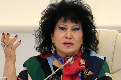 Zeynəb Xanlarovanın bacısı oğlu barədə həbs qərarı verildi