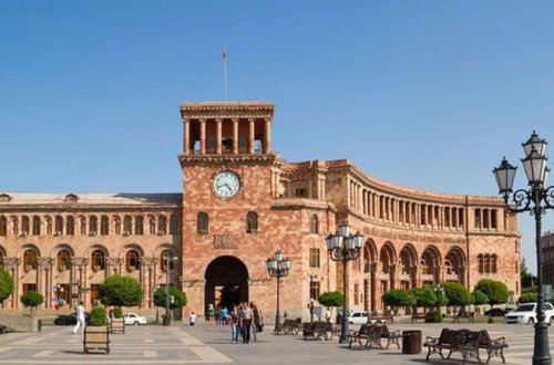 Ermənistan Azərbaycandan kömək istədi