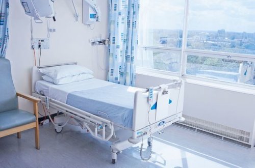 В Азербайджане директор школы скончался от коронавируса - ФОТО