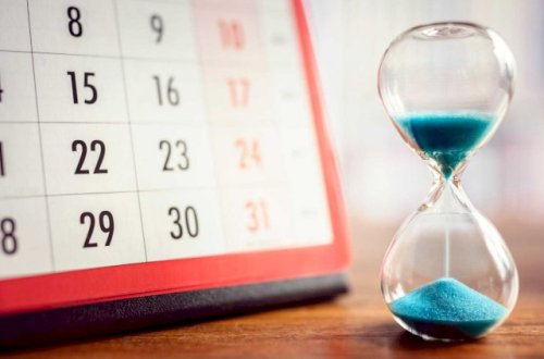 Azərbaycanda rəsmi iş günü nə vaxtdır?