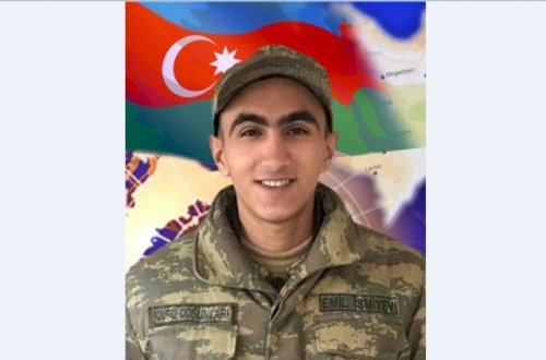 Qol saatını anasına göndərən şəhid əsgər - Foto