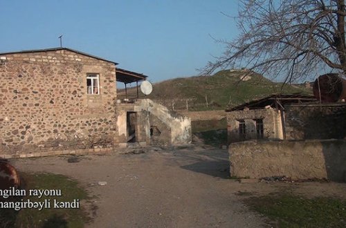 Видеокадры из села Джахангирбейли Зангиланского района - ВИДЕО